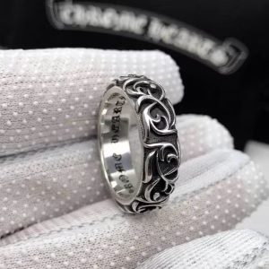 Chrome Hearts Eternity Vine Ring